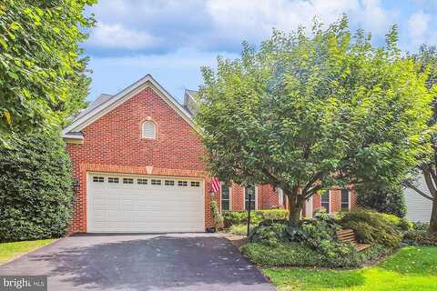 Valley Oaks, FAIRFAX, VA 22033