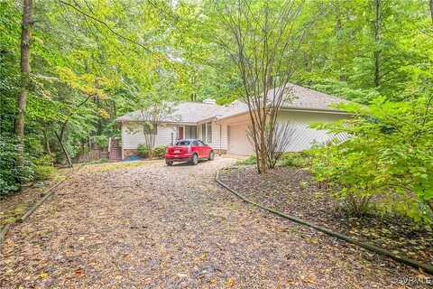Commodore Point, MIDLOTHIAN, VA 23112