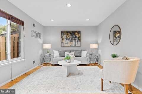 Covington, FAIRFAX, VA 22031