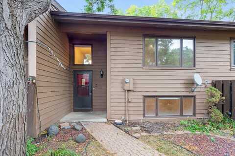 Eagle Lake, MAPLE GROVE, MN 55369