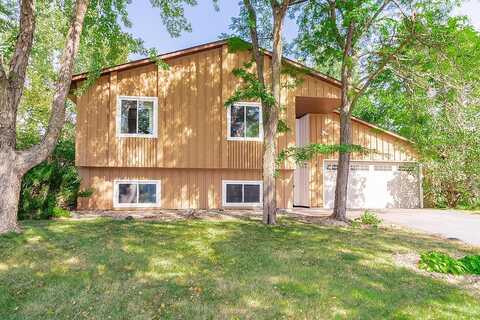 92Nd, MAPLE GROVE, MN 55369