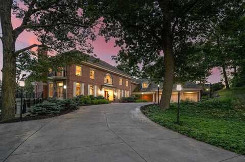 Ironwood, SAINT PAUL, MN 55127