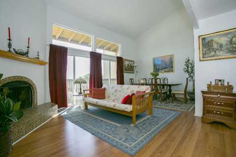 Parkway Dr, La Mesa, CA 91942