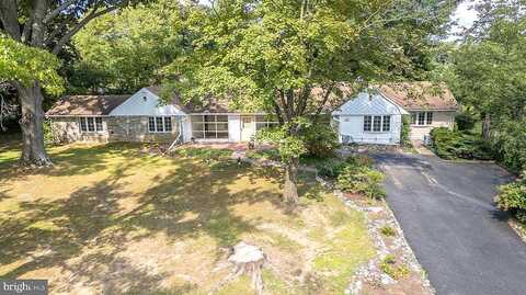 Forrest, JENKINTOWN, PA 19046