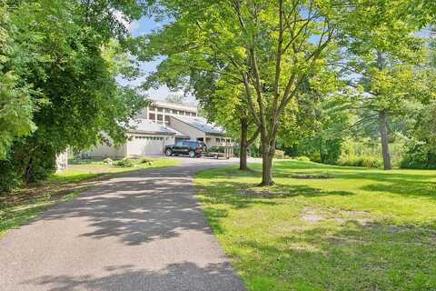 County Road B2, SAINT PAUL, MN 55117