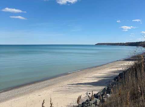 Lake, MILWAUKEE, WI 53217