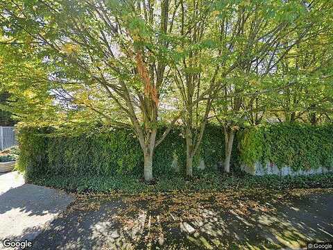 175Th, KENMORE, WA 98028