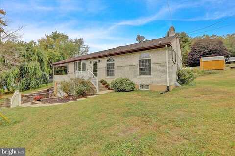 Lawton, SAINT CLAIR, PA 17970