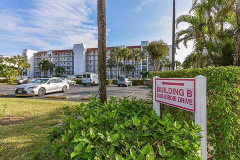 Birdie Dr, Lake Worth, FL 33467