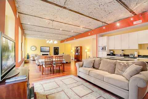 Wall St, Saint Paul, MN 55101