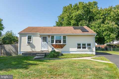 Green Lynne, LEVITTOWN, PA 19057