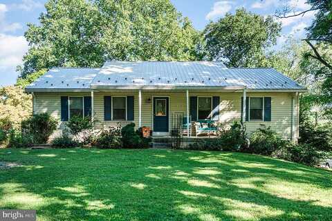 Barbara, FAIRFIELD, PA 17320