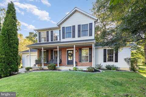 Hall, HANOVER, PA 17331