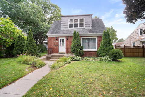Kendall, MILWAUKEE, WI 53209