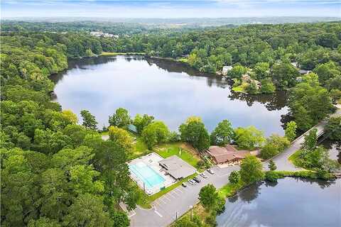 Spruce, ROSWELL, GA 30075