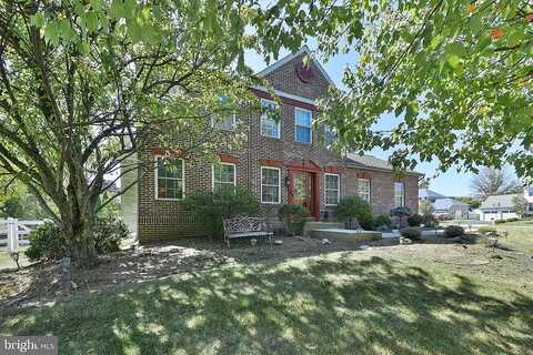 Fairacres, LANSDALE, PA 19446