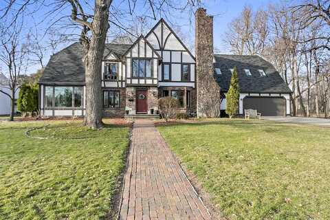 Grant, NEENAH, WI 54956