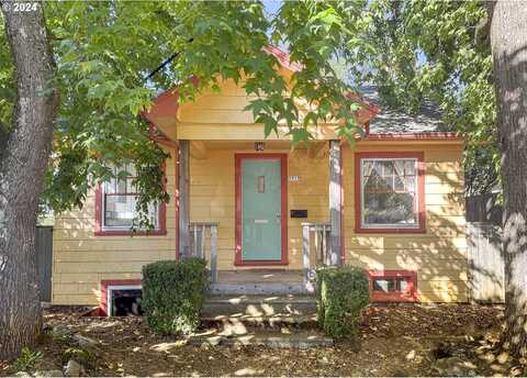 Clinton, PORTLAND, OR 97206