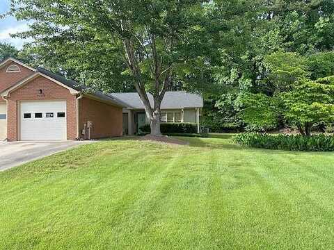 Forest, UNION CITY, GA 30291