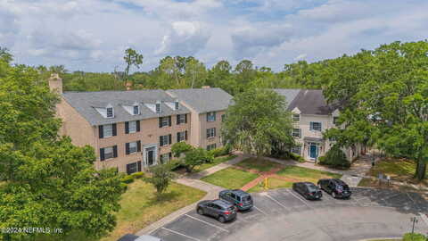 Plaza Gate, JACKSONVILLE, FL 32217