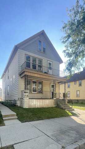 Bremen, MILWAUKEE, WI 53212