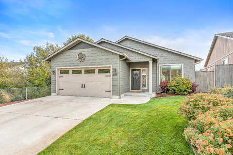 La Connor, MEDFORD, OR 97501