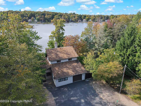 Waterfront, TOBYHANNA, PA 18466