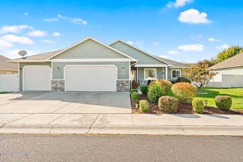 Grove, YAKIMA, WA 98908