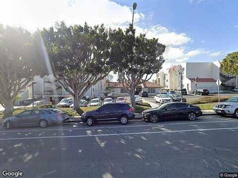 Genesee, SAN DIEGO, CA 92122