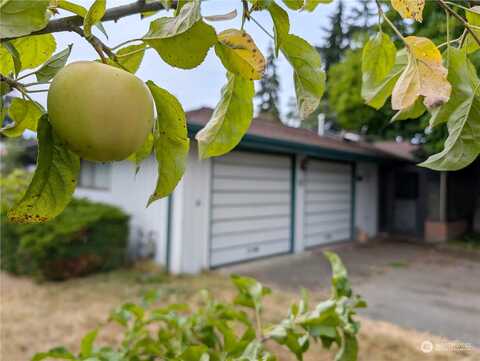 49Th, TACOMA, WA 98422