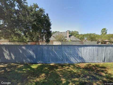 Bellchase Gardens, BEAUMONT, TX 77706