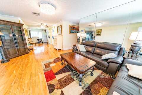 22Nd, BOYNTON BEACH, FL 33426