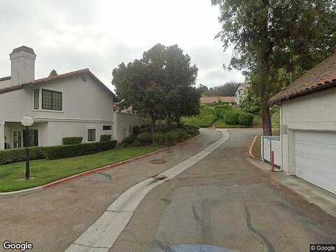 Avenida Venusto, SAN DIEGO, CA 92128