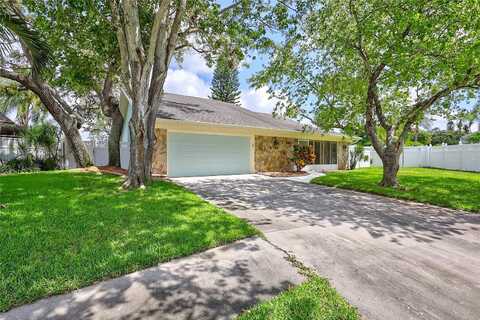 Meadowbrook, LARGO, FL 33774