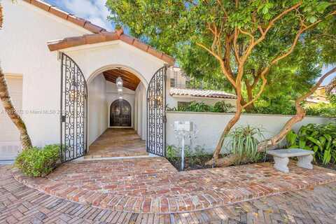 Riviera, CORAL GABLES, FL 33146