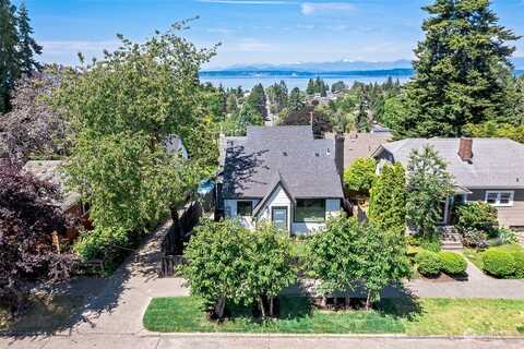 45Th, SEATTLE, WA 98136