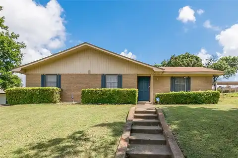 Mountain Lake, WOODWAY, TX 76712