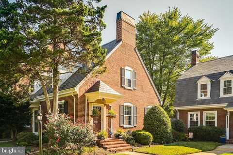 36Th, ARLINGTON, VA 22206