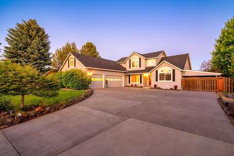 35Th, REDMOND, OR 97756