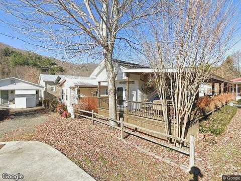 Riverbank, HIAWASSEE, GA 30546