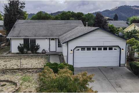 Wildwood, MYRTLE CREEK, OR 97457