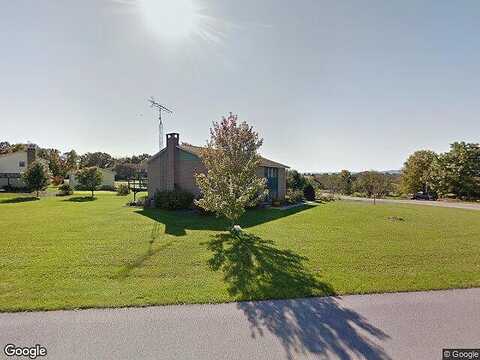 Blakewood, CHAMBERSBURG, PA 17201