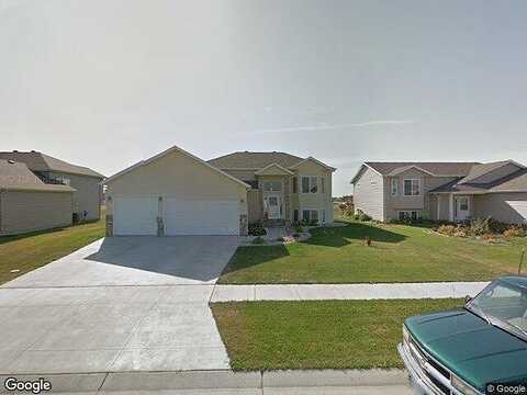 38Th, MOORHEAD, MN 56560