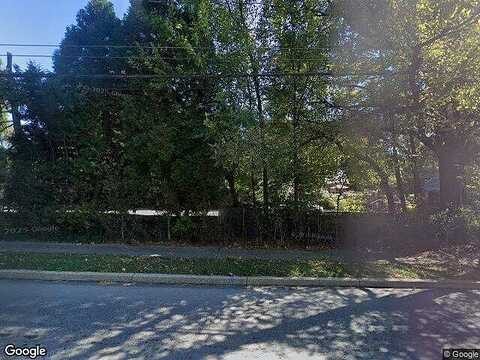 Washington Ln, Wyncote, PA 19095