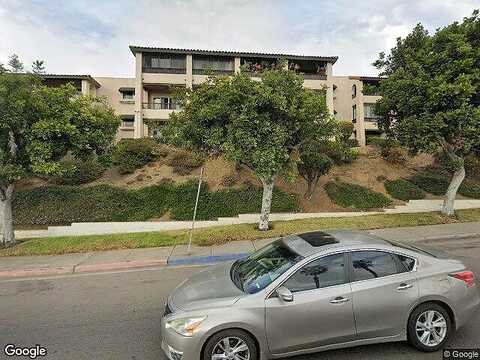 Clairemont Dr, San Diego, CA 92117