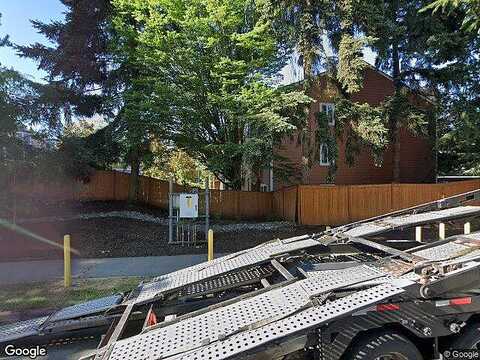 Se 41St Pl, Bellevue, WA 98006