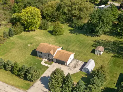 Mariner Hills, ELKHORN, WI 53121