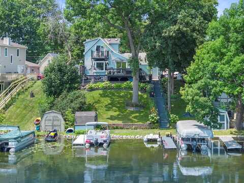 Road C, OCONOMOWOC, WI 53066