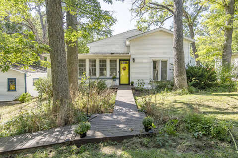 Juniper, EAST TROY, WI 53120