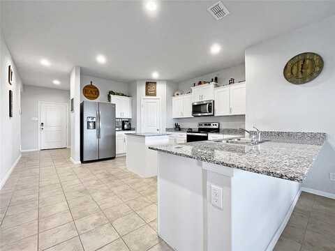 Peighton, CLEBURNE, TX 76033